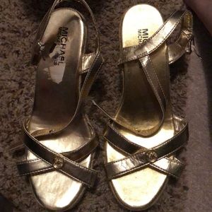 Gold heel sandals youth 4 fits women’s 6-6/2